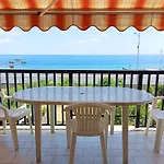 公寓 La Riva Del Mare 圣泰雷萨迪里瓦