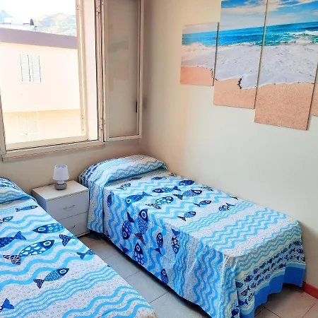 La Riva Del Mare דירה סנטה תרזה די ריבה