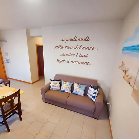 La Riva Del Mare Apartman *
