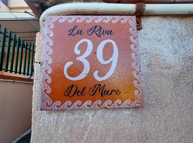 La Riva Del Mare Apartman