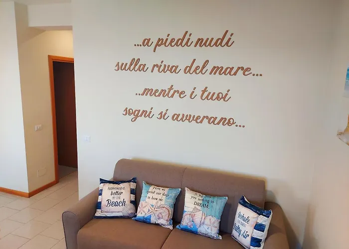 La Riva Del Mare Apartman *